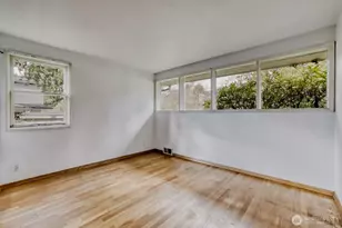 4573 Purdue Ave NE, Seattle, WA 98105 - Photo 16