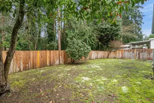 20500 SE 32nd Dr, Bothell, WA 98012 - Photo 28