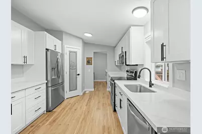 20500 SE 32nd Drive, Bothell, WA 98012 - Photo 12