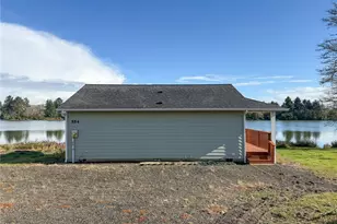 584 Mt Olympus Ave SE, Ocean Shores, WA 98569 - Photo 22