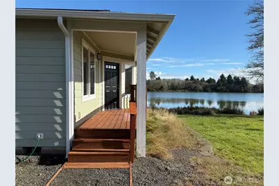 584 Mount Olympus Avenue SE, Ocean Shores, WA 98569 - Photo 2