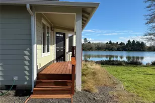 584 Mt Olympus Ave SE, Ocean Shores, WA 98569 - Photo 2