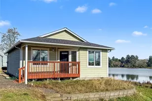 584 Mt Olympus Ave SE, Ocean Shores, WA 98569 - Photo 1