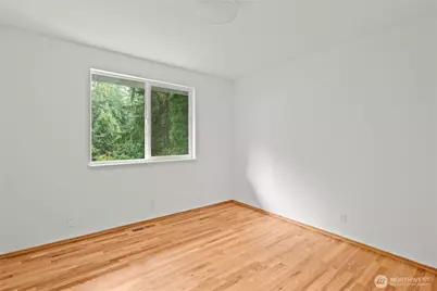 8732 209th Place SW, Edmonds, WA 98026 - Photo 14