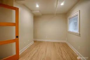 416 Summit Ave E, Seattle, WA 98102 - Photo 8