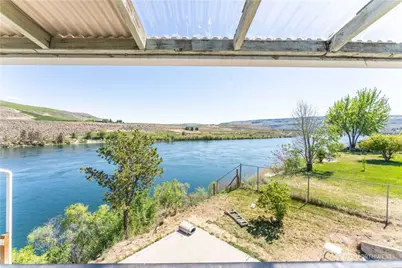 1617 Fairview Avenue, Bridgeport, WA 98813 - Photo 32