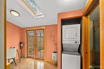 7315 24th Avenue NE, Seattle, WA 98115 - Photo 18