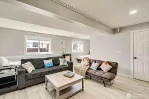 2585 W Beach Rd, Oak Harbor, WA 98277 - Photo 30