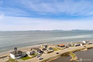 2585 W Beach Rd, Oak Harbor, WA 98277 - Photo 34