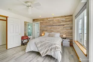 2585 W Beach Rd, Oak Harbor, WA 98277 - Photo 18