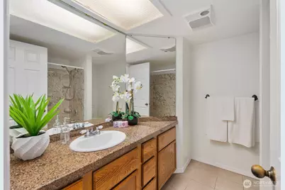 9920 NE 119th St #107, Kirkland, WA 98034 - Photo 12