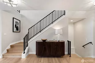 6223 43rd Ave NE, Seattle, WA 98115 - Photo 4