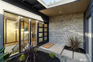 62 165th Ave SE, Bellevue, WA 98008 - Photo 2