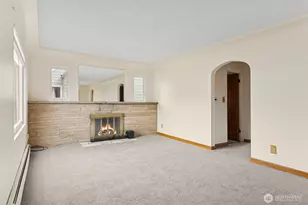 408 8th Ave NE, Puyallup, WA 98372 - Photo 2