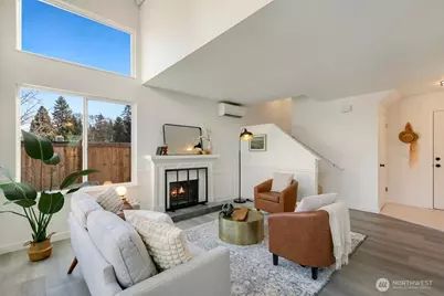 8401 25th Avenue SW #A, Seattle, WA 98106 - Photo 4