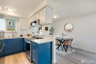 8401 25th Ave SW, Seattle, WA 98106 - Photo 8