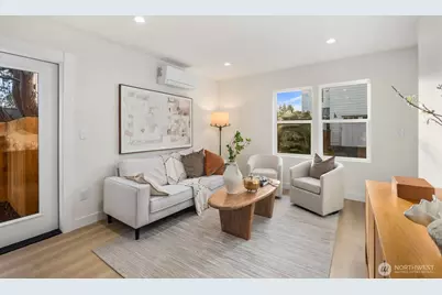 4521 47th Avenue SW #B, Seattle, WA 98116 - Photo 6