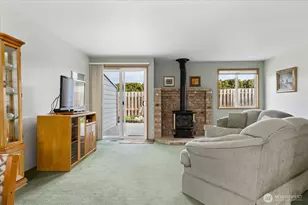 150 NE Nunan Loop, Oak Harbor, WA 98277 - Photo 8