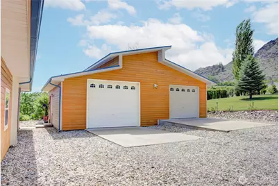 33340 Highway 97, Oroville, WA 98844 - Photo 36