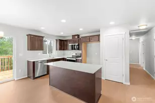 8119 108th St NE, Marysville, WA 98271 - Photo 8