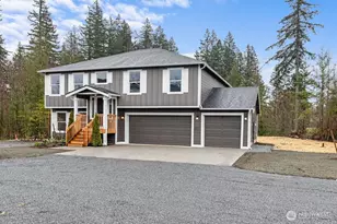 8119 108th St NE, Marysville, WA 98271 - Photo 2