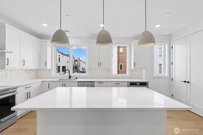 12201 137th Place NE #2502, Redmond, WA 98052 - Photo 10