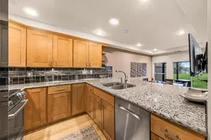 7250 Old Redmond Rd, Redmond, WA 98052 - Photo 14