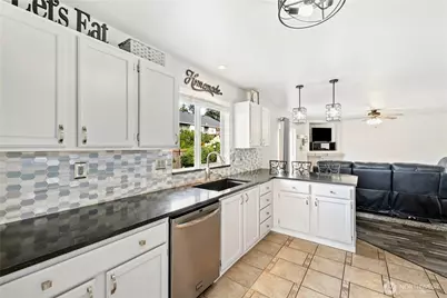 7911 195th Street E, Spanaway, WA 98387 - Photo 10