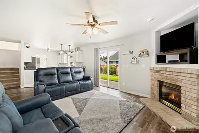 7911 195th Street E, Spanaway, WA 98387 - Photo 14