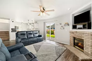 7911 195th St E, Spanaway, WA 98387 - Photo 14