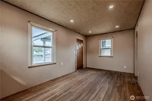 915 Orondo Ave, Wenatchee, WA 98801 - Photo 6