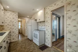 915 Orondo Ave, Wenatchee, WA 98801 - Photo 12