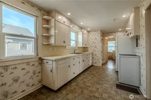 915 Orondo Ave, Wenatchee, WA 98801 - Photo 8