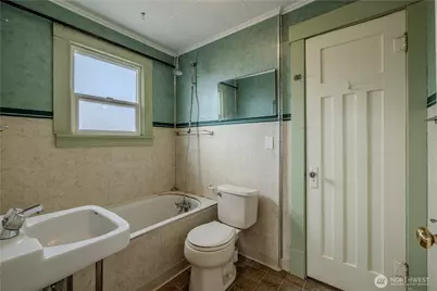 915 Orondo Avenue, Wenatchee, WA 98801 - Photo 20