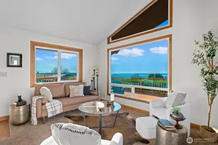 7631 SW 258th Ct, Vashon, WA 98070 - Photo 10