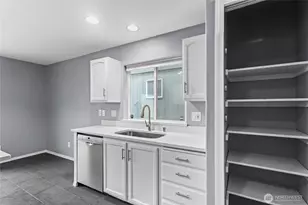 8929 160th St Ct E, Puyallup, WA 98375 - Photo 12