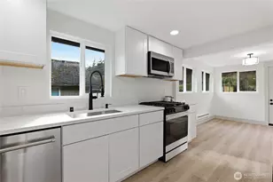 1219 Poindexter Ave, Bremerton, WA 98312 - Photo 4