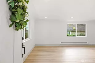 1219 Poindexter Ave, Bremerton, WA 98312 - Photo 2