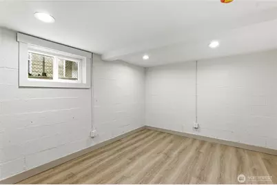 1219 Poindexter Avenue, Bremerton, WA 98312 - Photo 18