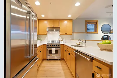 3824 Evanston Avenue N #6, Seattle, WA 98103 - Photo 8