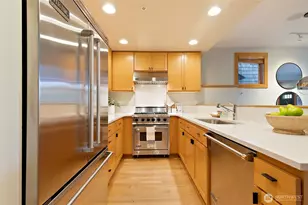 3824 Evanston Ave N, Seattle, WA 98103 - Photo 8