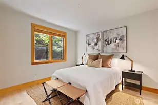 3824 Evanston Ave N, Seattle, WA 98103 - Photo 16