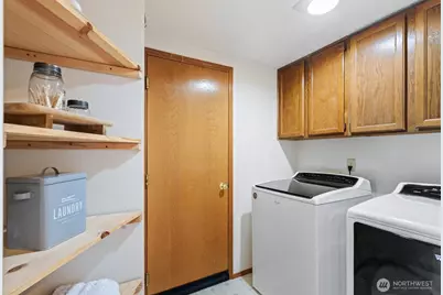 3425 241st Place SE, Sammamish, WA 98029 - Photo 14