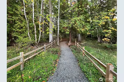 13796 SE 85th Street, Newcastle, WA 98059 - Photo 38