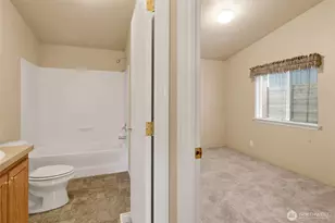 2617 Pacific St, Bellingham, WA 98226 - Photo 12