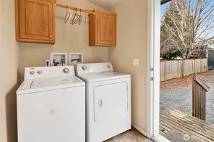 2617 Pacific St, Bellingham, WA 98226 - Photo 24