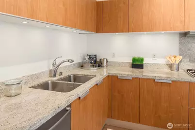 1920 4th Avenue #303, Seattle, WA 98101 - Photo 6