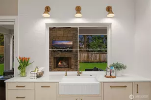 10911 SE 26th St, Bellevue, WA 98004 - Photo 10