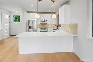 11219 NE 95th St, Kirkland, WA 98033 - Photo 12