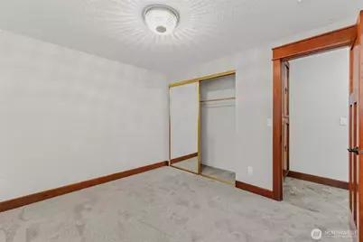 19812 NE 11th Street, Camas, WA 98607 - Photo 16